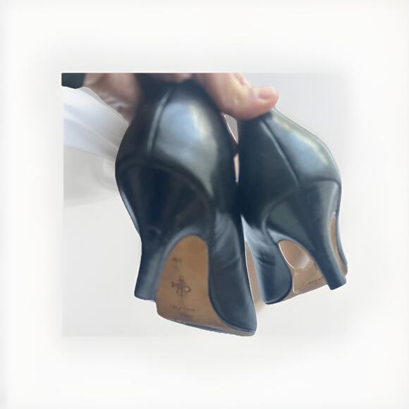 Cole Haan Air Pumps Black Leather Round Toe Size 9 - Picture 5 of 9